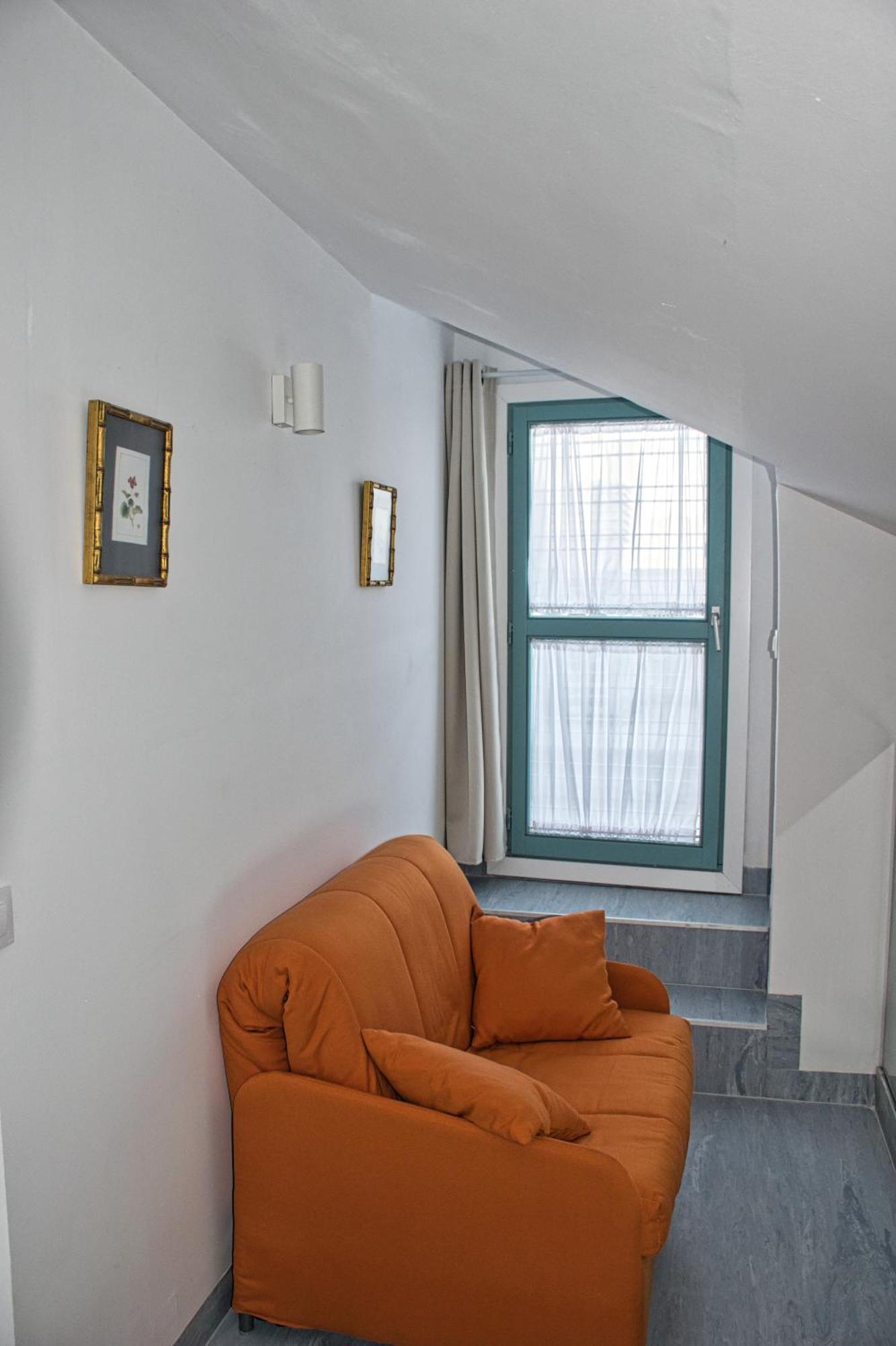 Covadonga 9 Apartments - Triana Σεβίλλη Δωμάτιο φωτογραφία